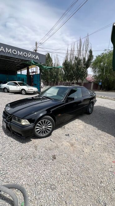 беха е34: BMW : 1994 г., 2.5 л, Механика, Бензин, Седан