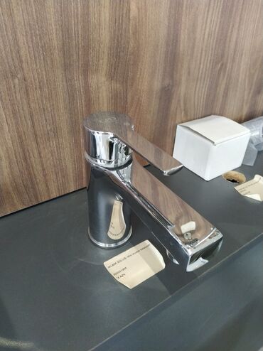 смесители для кухни: Mətbəx/hamam üçün təkqollu qarışdırıcı kran - Material: parlaq xrom