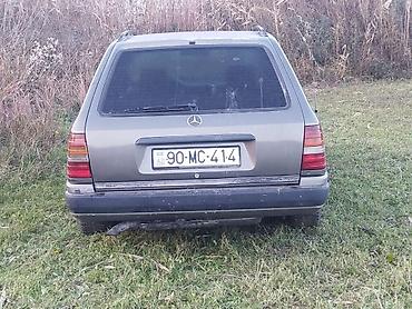 w124 universal: Mercedes-Benz W124: 2.5 l | 1993 il Universal — 5