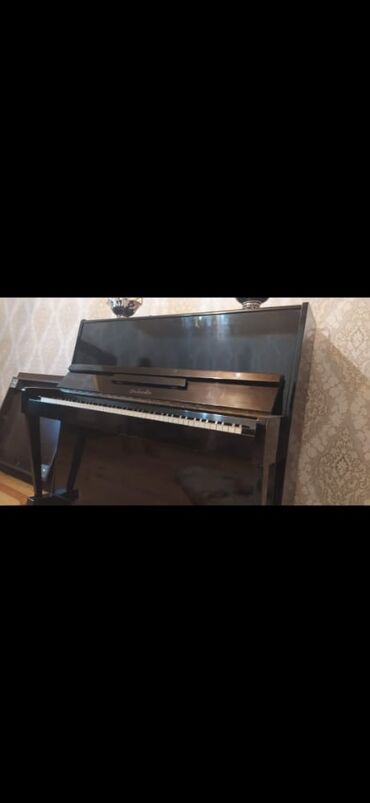 ikinci əl pianino: Piano