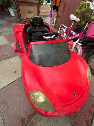Maşın satılır 1500 alınıb. 100az satıram. Akmıyatoruna tok getmir