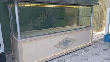 2 el soyuducular: Quru vitrin 270 manat 
Ölçüsü 200*60*110
Ünvan Sabunçu ZauR