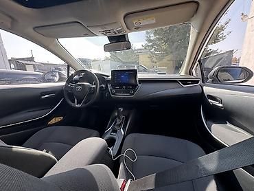 Toyota: Toyota Corolla: 2022 г., 1.8 л, Вариатор, Гибрид, Седан — 9