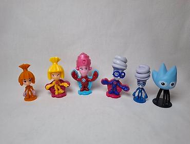 киндеры: Игрушки с киндера и шоколадного яйца чупа чупс, каждая игрушка 30 сом — 6