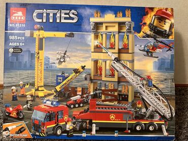 lego бу: Продам конструктор Lego Cities 965 деталей. В сборе. В отличном