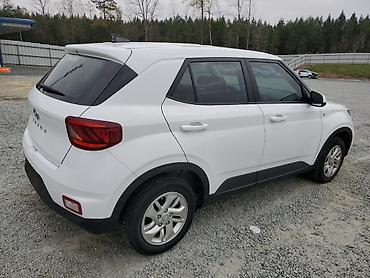 меняю машину на дом: Hyundai Venue: 2020 г., Бензин, Кроссовер — 4
