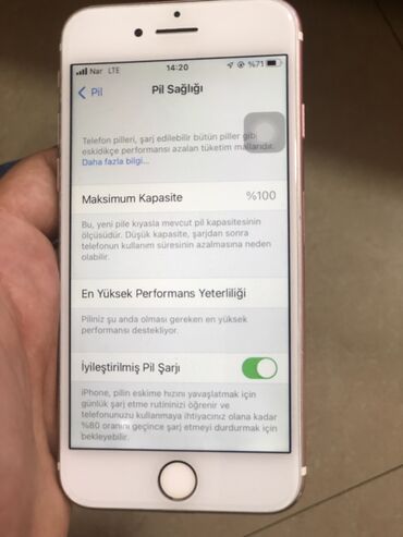 telefolar: IPhone 7, 32 GB, Qızılı, Barmaq izi