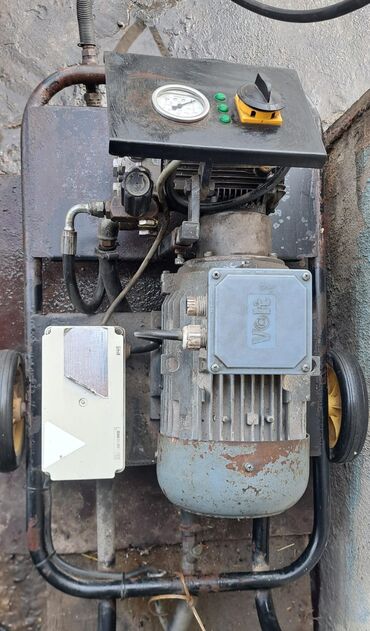 Boçkalar və çəlləklər: QMAX yüksək təzyiqli yuma maşını - Brend: QMAX - Model: VX200
