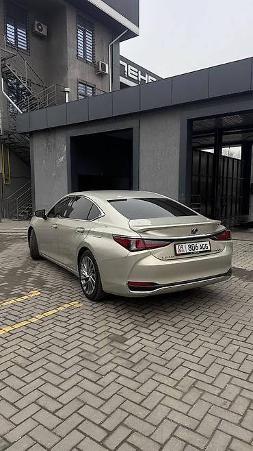 Lexus: Lexus ES: 2018 г., 2.5 л, Гибрид, Седан — 2