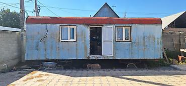 Вагоны: Передвижная строительная бытовка/вагончик на шасси. - Металлический — 9