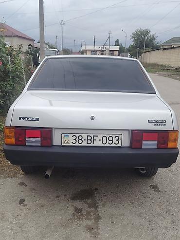 evakuator satışı: VAZ (LADA) 21099: 1.5 l | 2004 il 330182 km Sedan — 4