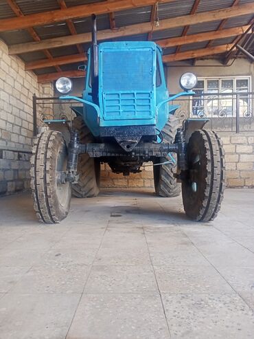aqrolizinq traktor in Azərbaycan | KƏND TƏSƏRRÜFATI MAŞINLARI: (Traktor MTZ-80 )(1991-İl
