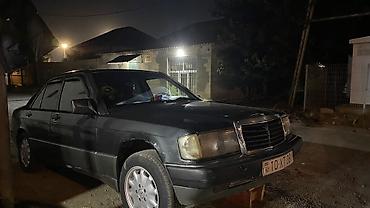 190 satışı: Mercedes-Benz 190 (W201) sedan - Kuzov: 4 qapılı sedan, qara rəng - — 2