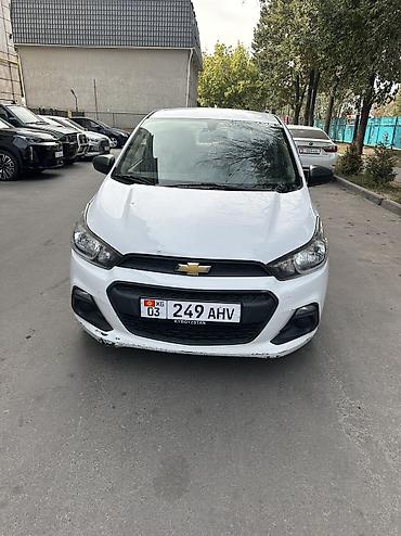 Унаа сатуу: Chevrolet Spark: 2017 г., 1 л, Вариатор, Бензин, Хетчбек — 3