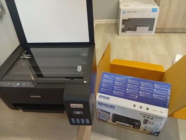 Lenovo: Lenovo noutbuk – gümüşü korpus, nazik çərçivəli ekran və tam ölçülü — 6