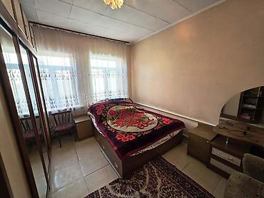 по низу рынка: 5 комнат, 70 м², 4 соток, Бишкек, Рынок Баят/Азиз Риэлтор — 2
