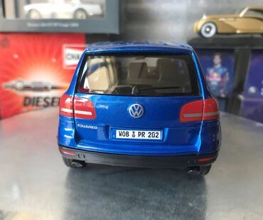 Avtomobil modelləri: 2004 il, 1:24, Dəmir, Ödənişli çatdırılma — 13