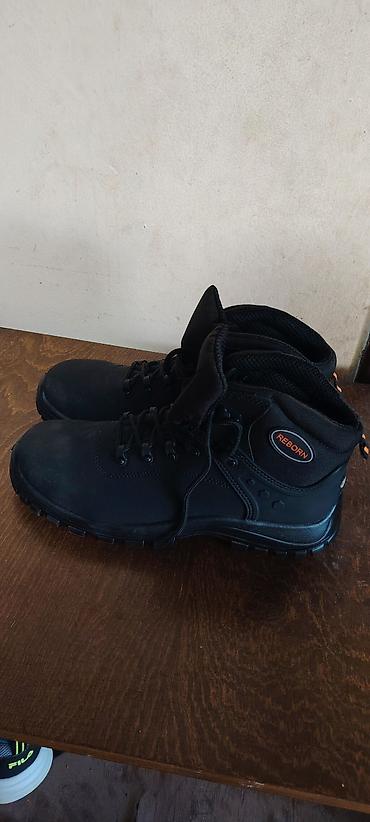 cari: Radne cipele REBORN Safety – model Montana BK, broj 45. - Standard — 2