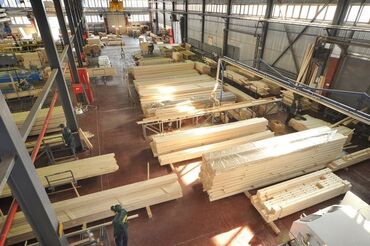 требуется разна рабочий стройке: Талап кылынат Ар түрдүү жумуштарды жасаган жумушчу, Төлөм Бир айда эки жолу, Тажрыйбасыз