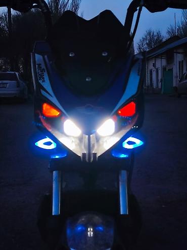 Скутеры: Скутер Pantera. - Яркая передняя оптика: две основные фары — 1