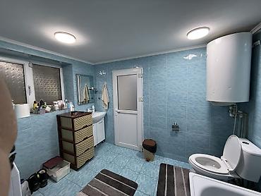 Продажа коттеджей и домов: Продается большой дом, р-н ул.М.Гвардия/Восточная, с.Маевка at lalafo.kg — 5 Продажа коттеджей и домов: Продается большой дом, р-н ул.М.Гвардия/Восточная, с.Маевка — 5