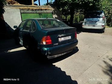 полировщик авто: Volkswagen Polo: 1999 г., Седан — 3