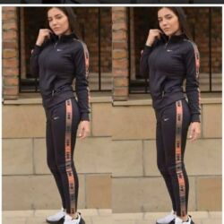 Gornji i donji deo: 11. Ženska komplet trenerka S M L XL 2XL Cena 3300 din na lalafo.rs — 1 Gornji i donji deo: 11. Ženska komplet trenerka S M L XL 2XL Cena 3300 din — 1