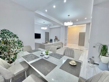 частный дом в бишкеке: 4 комнаты, 150 м², Элитка, 3 этаж, Евроремонт