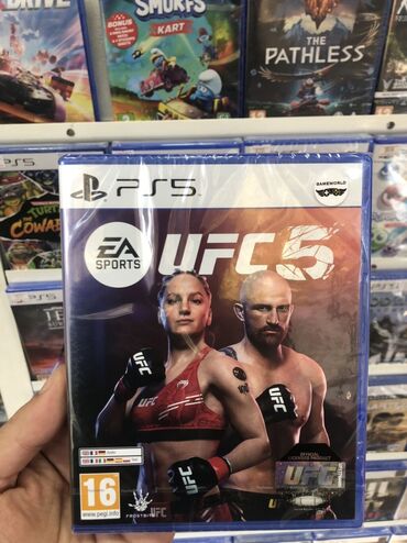 oyun diskləri: Ps5 ufc 5