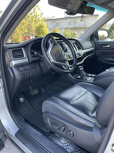 цена квадроцикл: Toyota Highlander: 2019 г., 3.5 л, Автомат, Бензин, Внедорожник — 5