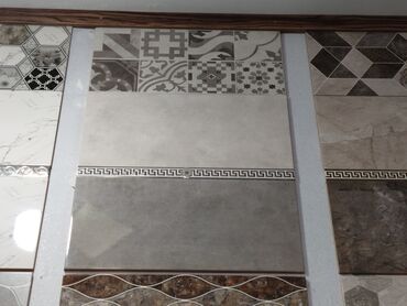 натяжные потолки кара балта: Keramika divar və döşəmə plitələri dəsti - Rəng palitrası: boz və at lalafo.az натяжные потолки кара балта: Keramika divar və döşəmə plitələri dəsti - Rəng palitrası: boz və