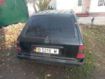 Mercedes-Benz: Mercedes-Benz W124: 1988 г., 2.3 л, Механика, Бензин, Универсал