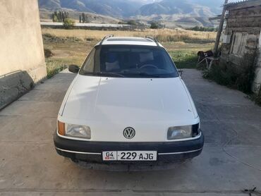 фолсваген голф 4: Volkswagen Passat: 1993 г., 1.8 л, Механика, Бензин, Универсал