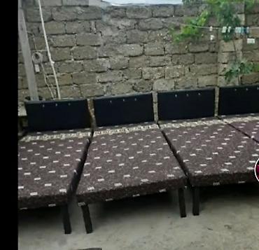 Kravat Təzə hazırı var Çatdırılma var Bir nəfərlik 60 manat İki
