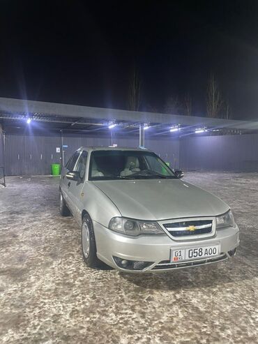 Daewoo: Daewoo Nexia: 2008 г., 1.6 л, Механика, Бензин, Седан