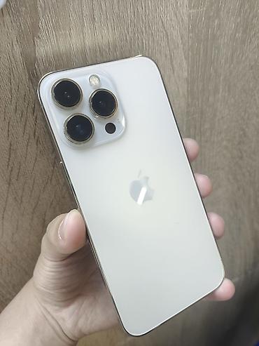 IPhone 13 Pro, Б/у, 256 ГБ, Серебристый, Защитное стекло, 90 %