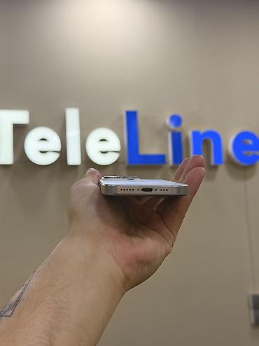 iphone 15 pro ağ: IPhone 15 Pro, 256 GB, White Titanium, Zəmanət, Kredit, Simsiz şarj — 5