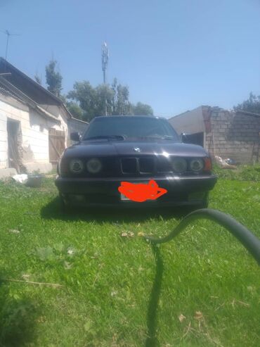 спойлер стрим: BMW M5: 1992 г., 3.5 л, Седан
