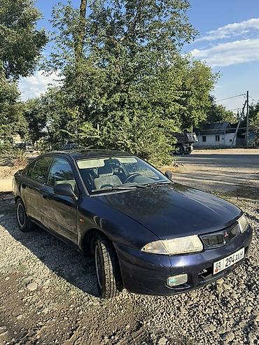 Унаа: Mitsubishi Carisma: 1998 г., 1.6 л, Кол менен иштөөчү, Бензин, Седан — 4