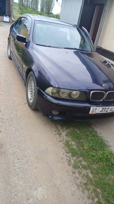 bmb 525: BMW 525: Бензин, Седан