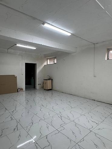 Продажа помещений свободного назначения: Продаётся дом 900 м² 15м на 20 м район Пишпек 50 метров от Льва — 13