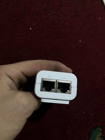 сервера: Apple AirPort Express (2‑е поколение, A1392) — компактная Wi‑Fi точка — 2
