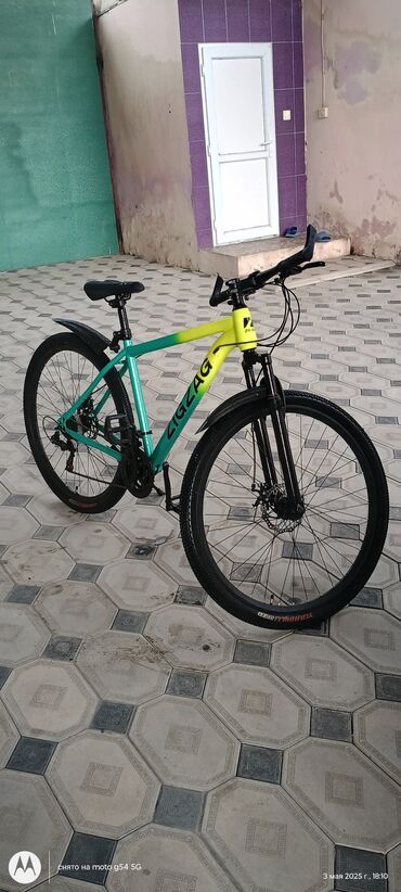 Şəhər velosipedləri: Yeni Şəhər velosipedi 29", sürətlərin sayı: 7
