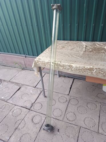 металлический бак: Трубы стекляные длина 1,5м.диаметр 6,6см.,+ крепление.Для