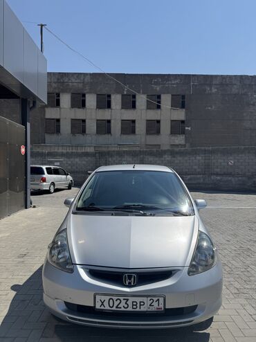 автомобиль для продажи: Honda Jazz: 2005 г., 1.5 л, Автоматтык, Бензин