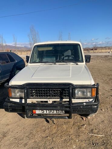 мото жилет: Isuzu Trooper: 1988 г., 2.3 л, Механика, Дизель, Внедорожник