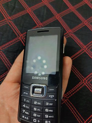 samsung c5212 satilir: Samsung C5212 Duos, < 2 GB Memory Capacity, rəng - Qara, Düyməli — 6