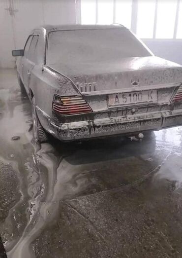 купить мерседес спринтер в европе: Mercedes-Benz W124: 1989 г., 2.3 л, Механика, Бензин, Седан