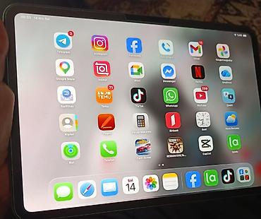 ipad 8 ikinci el: İşlənmiş Apple iPad 11 (2025), 11", 256 GB, Ünvandan götürmə — 1