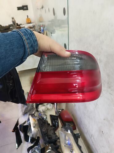 Faralar: Komplekt, Yaxın və uzaq vuran işıqlar BMW, 1996 il — 11